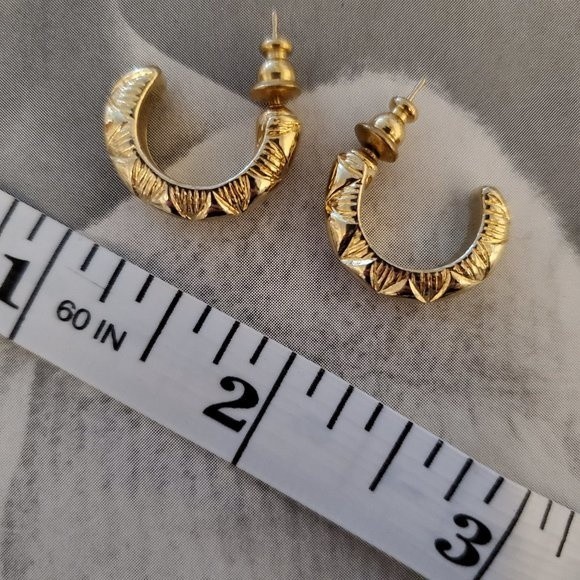 Vintage Earrings - Picture 4 of 4